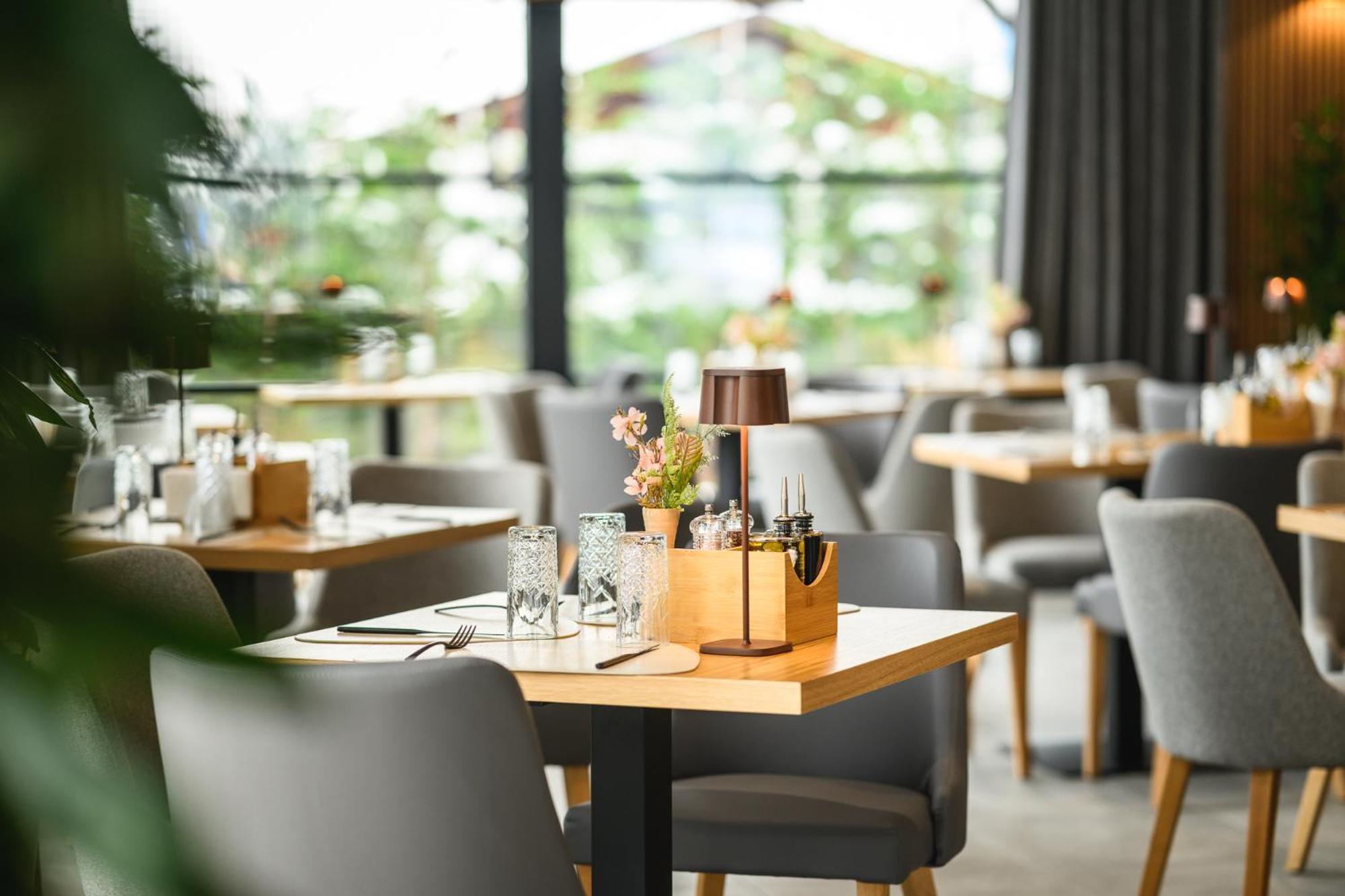 Empire Balneo & Spa Hotel Chisarja Exteriér fotografie