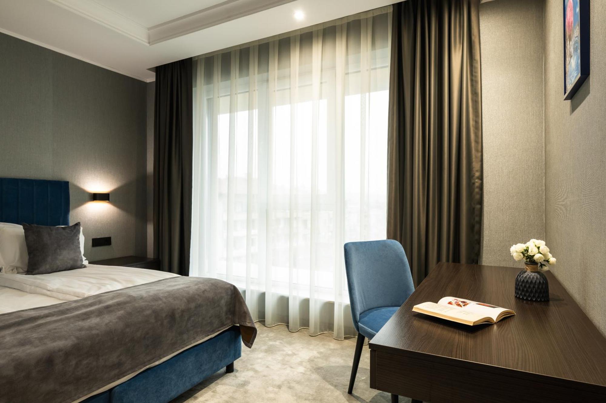 Empire Balneo & Spa Hotel Chisarja Exteriér fotografie
